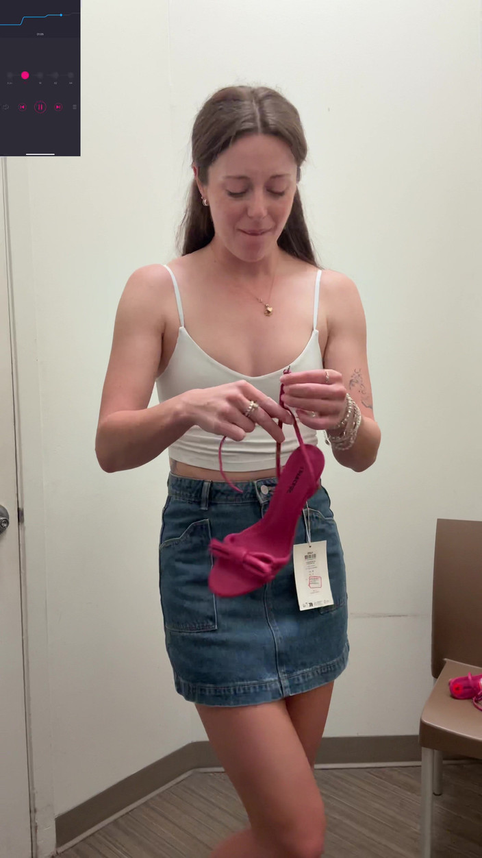 Nadia Foxx: Melancap saya harap tiada sesiapa mendengarkan saya!