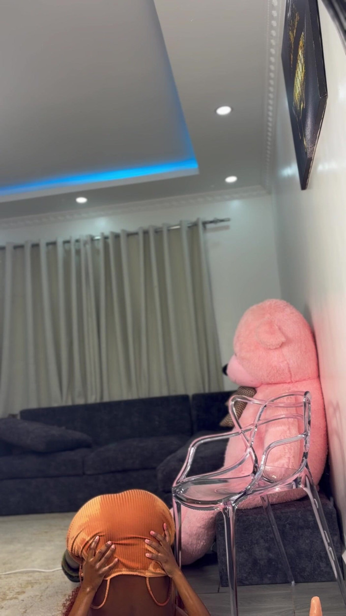 SEXXY-DAISY: Memancut Mani Semasa Romper Saya Kelihatan Dan Berasa Sangat Panas