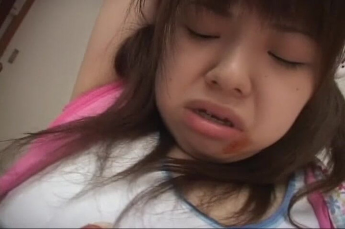 Tokyo Thrills: Brunette Asian Teen Gets Mouth and Pussy Used