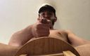 Dude spunk: Відео від першої особи: сільський хлопець з волохатим членом стріляє своїм камшотом прямо в твоє обличчя