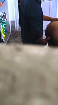 Desi sex v kanceláři, tajně natočené video sebe sama a užila jsem si