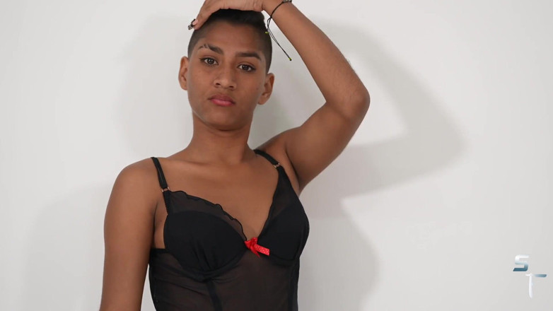 Shave Flix: Jazmin