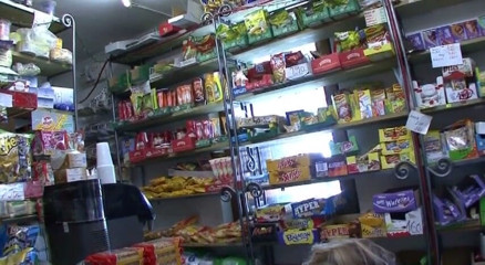 Face Bangers: Amateur blonde sucking his cock in seven eleven
