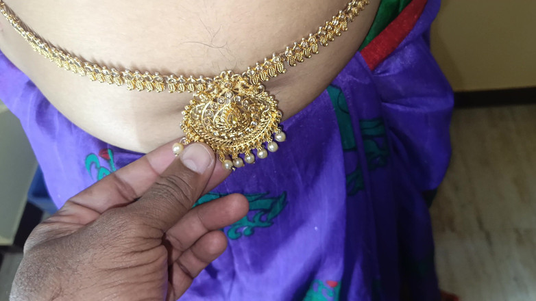 Inba: Betrügende hausfrau