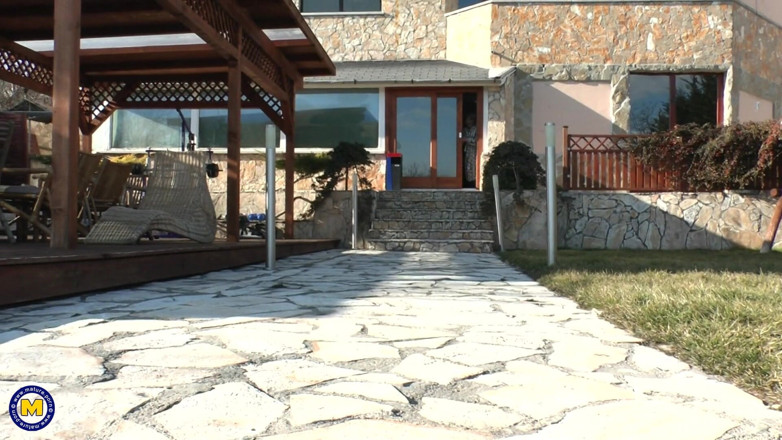 Mature Solo NL: Arrapata Donna Matura Luciane Riempie La Figa Con Le Sue...