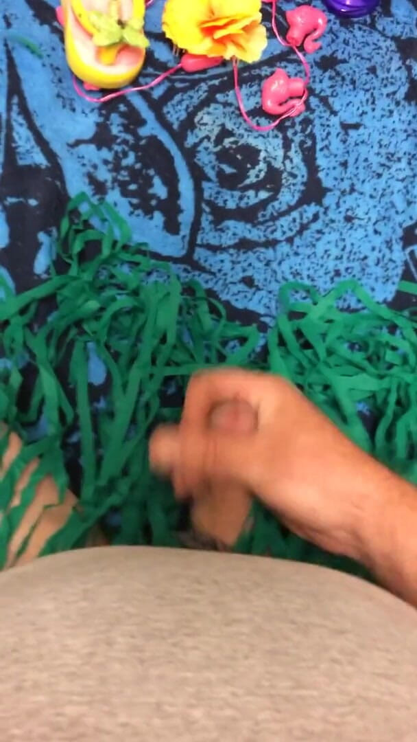 Kinky horny gay bois: Een homo mietje speelt met zijn mietje clit