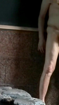 Roccia sesso in bagno da dietro e spinto più forte che puoi !! Ingoierò un sacco di sperma come ricompensa