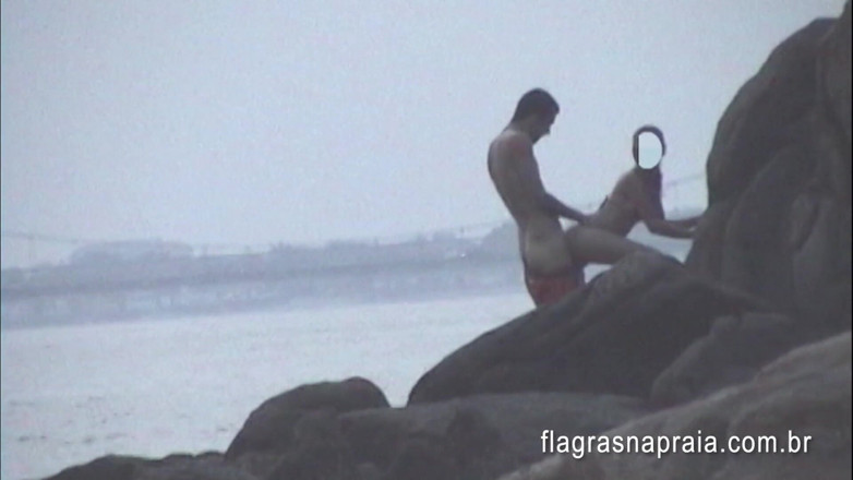 Amateurs videos: Meine freundin fickt mit einem mädchen, das wir am strand...