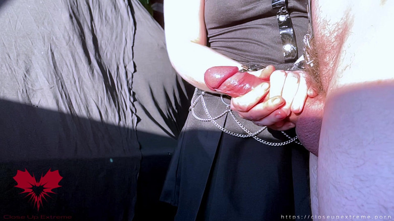 Close Up Extreme: Femdom Handjob Mit Harnröhrenpenetration - Alternative Ansicht, Beste Szenen, Zeitlupe