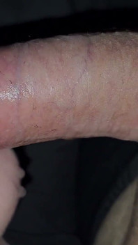 Ibu tiriku nyepong kontol ganas sampai tenggorokan