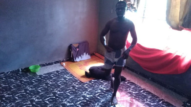 Moviesporn1: Dans la nuit, je travaille dur avant que le matin...