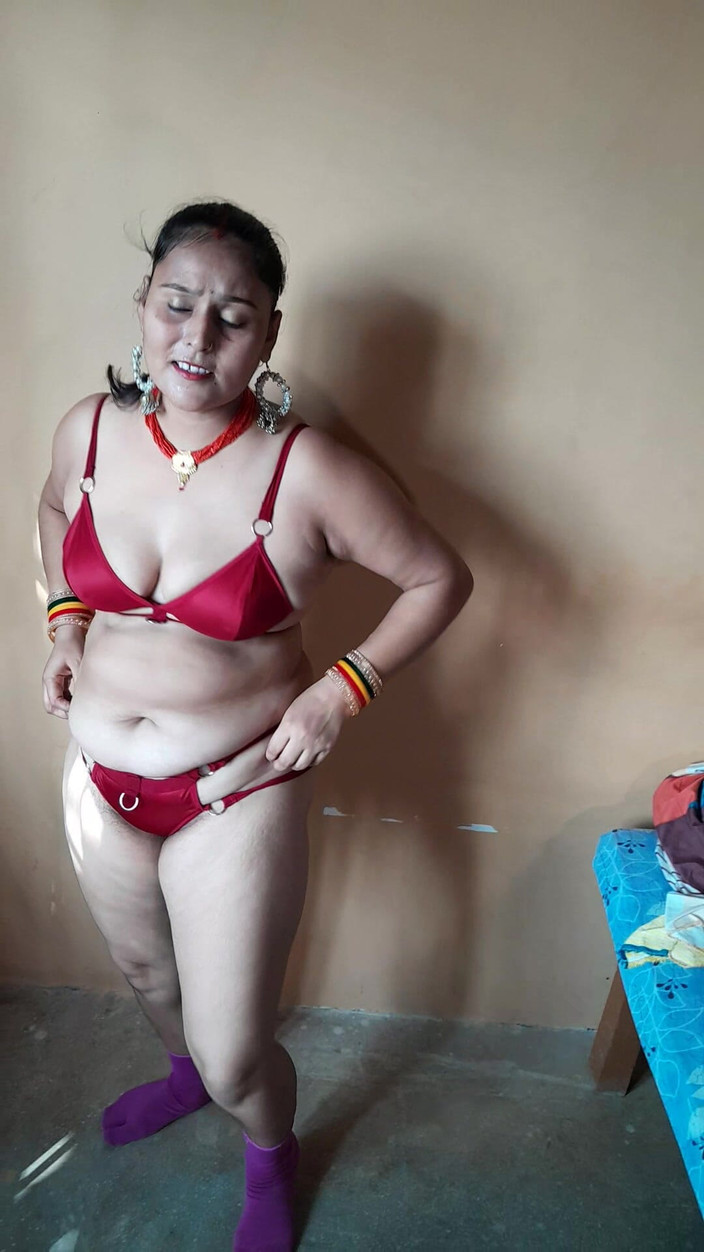 Puja555: Gorący taniec