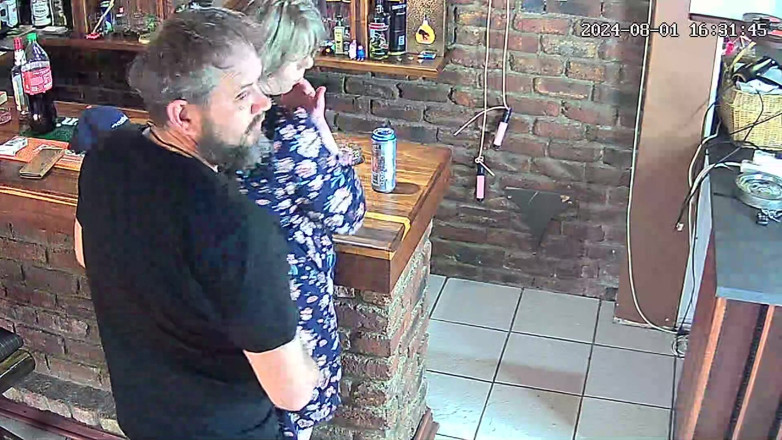 Sparowdox: Betrapte mijn vrouw op vreemdgaan met de buurman naast de...