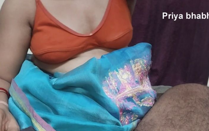Desisexycpl123: Дезі сексуальна бхабхі має секс і отримує сперму в рот
