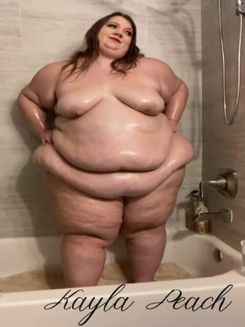 Kayla Peach studios: SSBBW Oil Body Worship