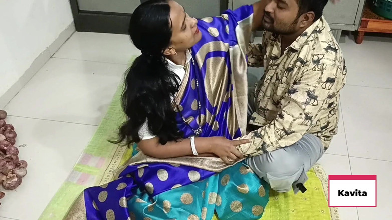 Kavita _zawazawi: Desi Indian Fuck Real Homemade with Tatya in Saree, Ass...
