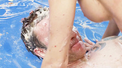 Foxy Desire: Chloe Conrad fica escorregadio e bagunçado enquanto fode