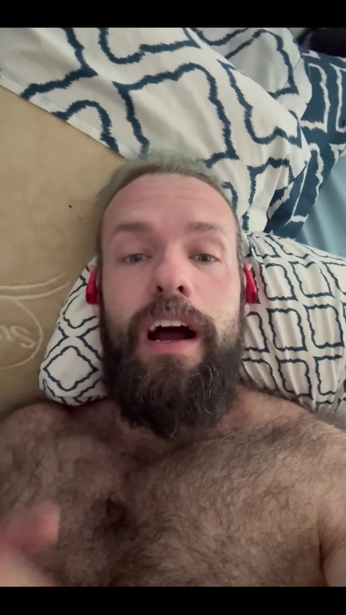 BeefyCanuck: Heya! Gurur Ayı için Kanal Güncellemesi!