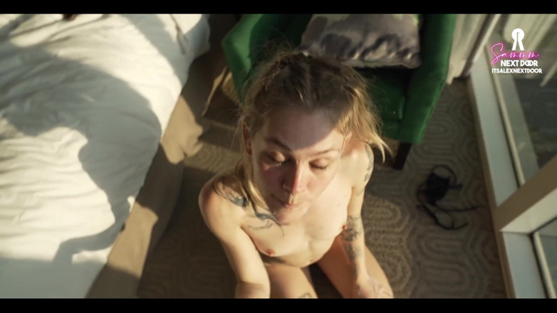 Sammm Next Door: 11 min. Ti cavalco come una cavalcata di divertimento