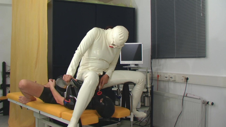 Rubber & Clinic Studio - 1ATOYS: Rubber Pissing Games