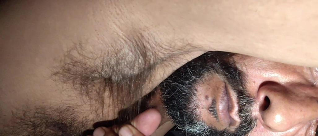 Rock F hairy: ek saadhaaran vidiyo