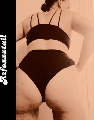 AzFoxxxTailPhelicia: Strip 1 - Blackpanties
