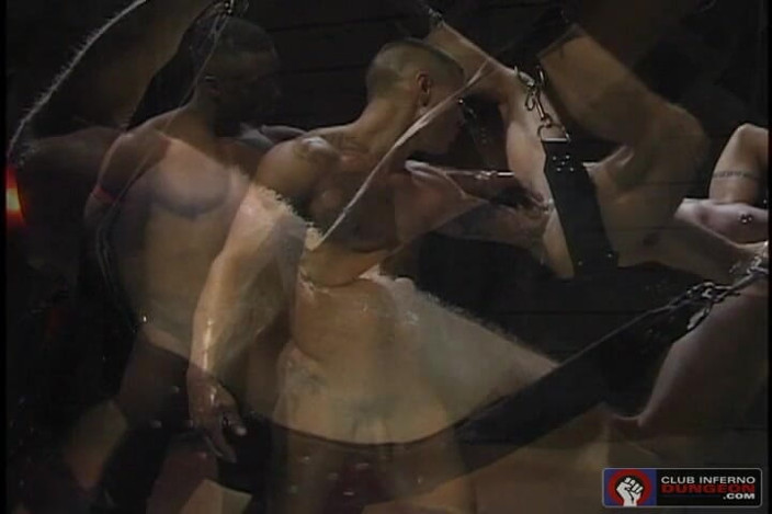 Club Inferno Dungeon: At Arm's Length 2