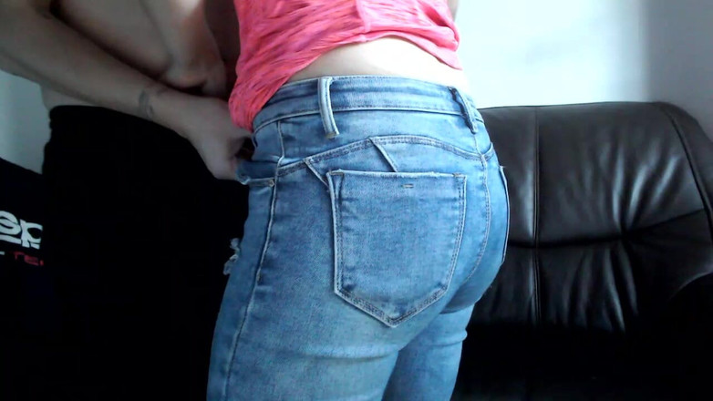 MagicStas: 여친 보지와 후장을 문지르기