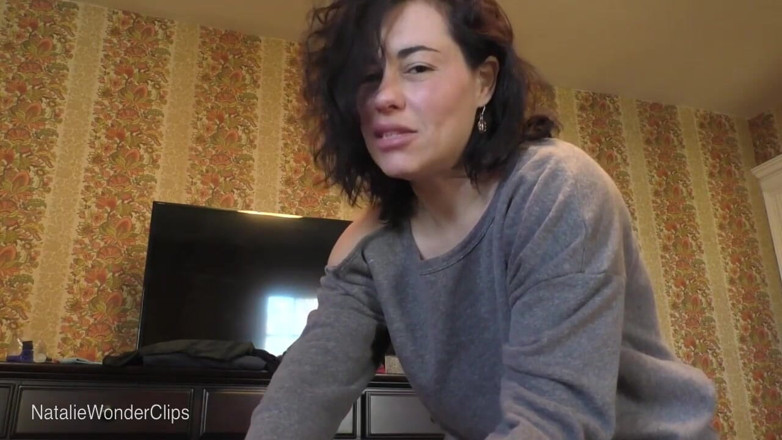 Natalie Wonder: 更大和更丰满更好 - 操你不断增长的巨大鸡巴并被射精