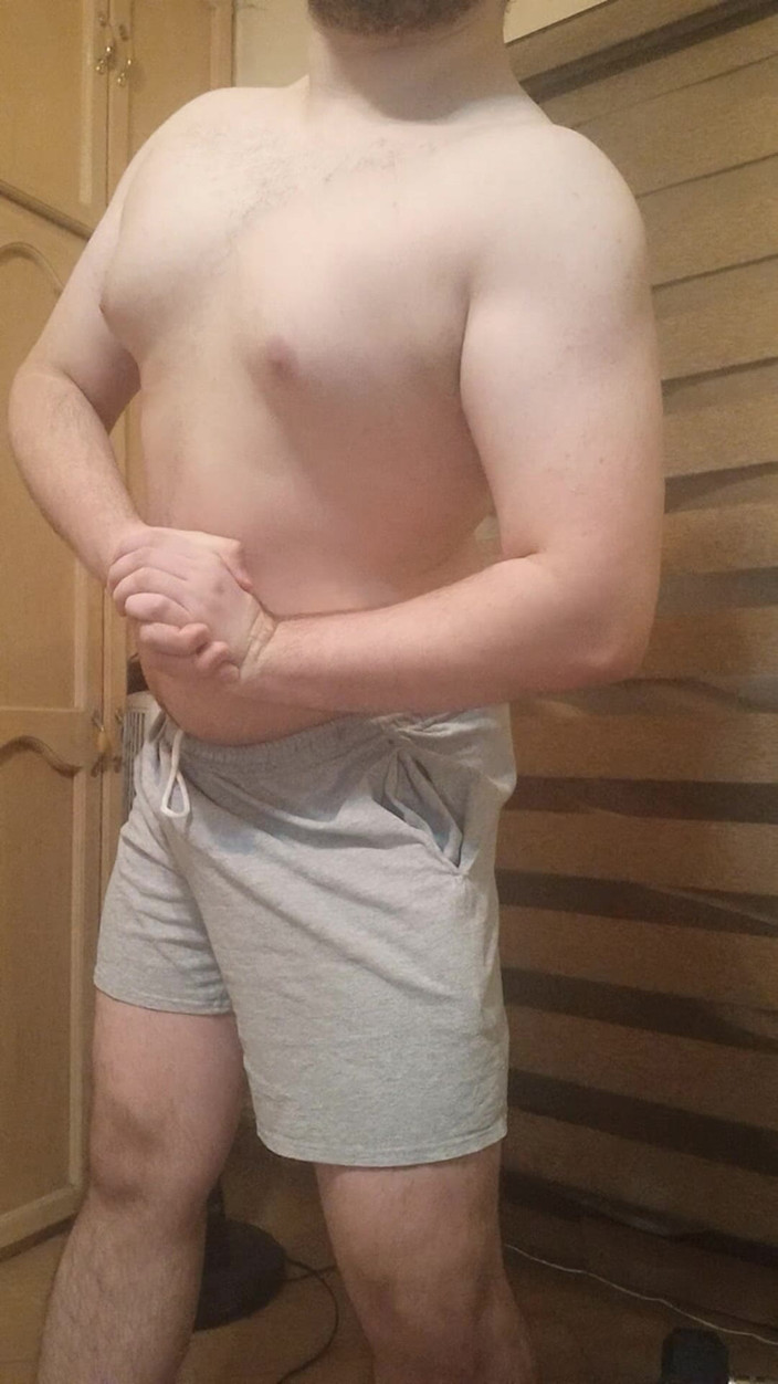 Himbo_Fox: Міцний чувак йде коммандос і демонструє