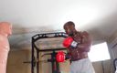 Hallelujah Johnson: Стабилизация тренировки бокса – способность организма обеспечить оптимальную динамическую поддержку для поддержания правильной осанки во время тренировки
