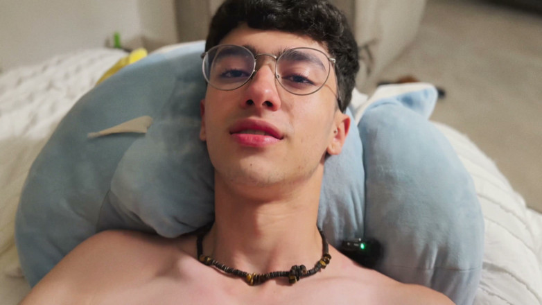 Andcristiann: Volevo inchiodare il virgin twink
