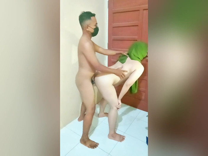 Amanda jenny: Pelanggan saya mengongkek guru balu saya