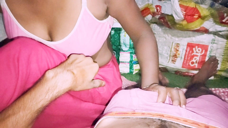 Sania: Mein ehemann ke saath zabardasti offen voller sex