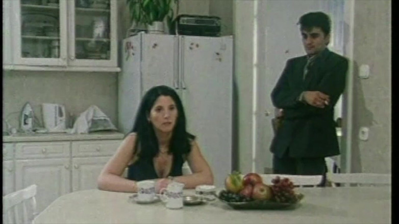 Inhonorof porn: 危機に瀕しているカップルは、平和を作るために性交