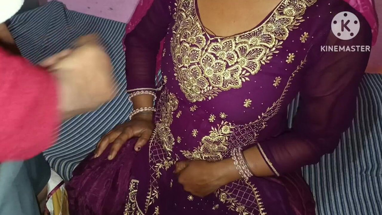 Savita5343: Desi Sexy Mausi zerżnięta pasierba własnej przyrodniej siostry, stając się...