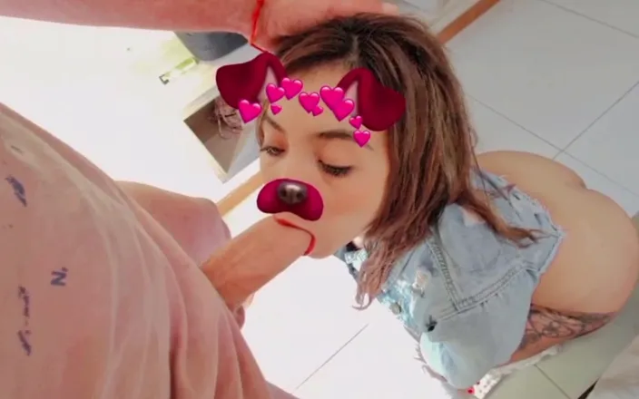 Latinascachondas: MILF Sucking with Filter
