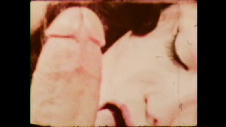 Vintage Megastore Full hd: Sugande massös