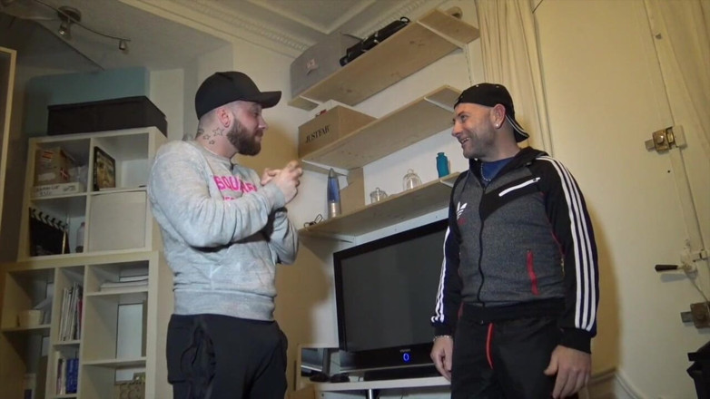 Jess Royan XXX: Flo Carrera xxl yarağımla prezervatifsiz sikiliyor