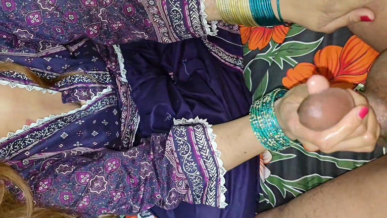 Sairaxsaim: Sora vitregă indiană desi gemete audio hindi clare