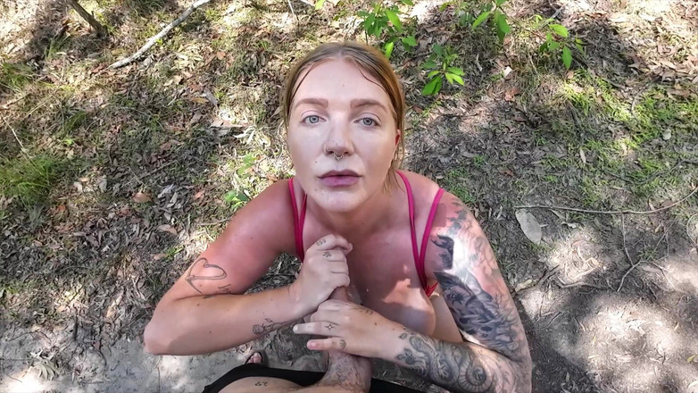 Mr LDN Lad: 散歩中に二人のビッチを見つけました