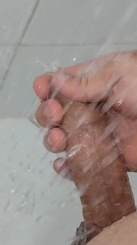 Straight Grandpa Cleaning the Cum off His Huge Dick with Phimosis.