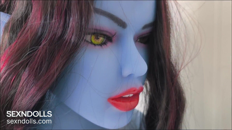 Sex 'n Dolls: Секс-лялька розпаковує asmr і натирає цицьки