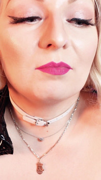 FemDom: szarpnij instrukcje JOI wideo i zadanie analne! Mistress Arya punkt widzenia wideo!