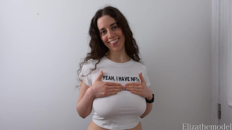 ElizaTheModel: Футболка примерит не до оргазма
