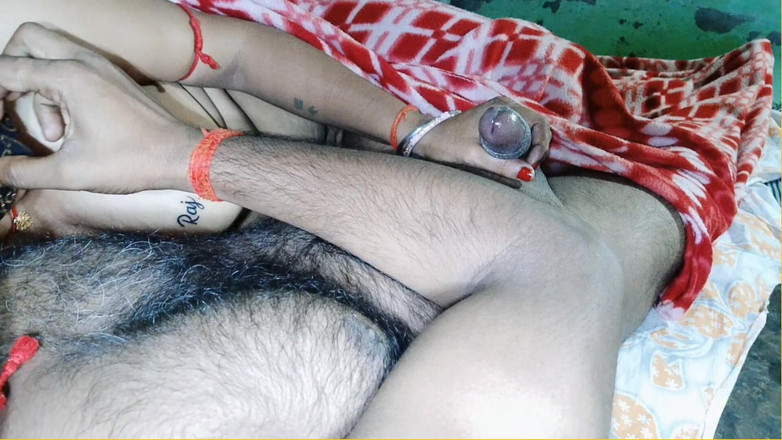 NituRandi94: Video seks ibu tiri India – Audio Hindi