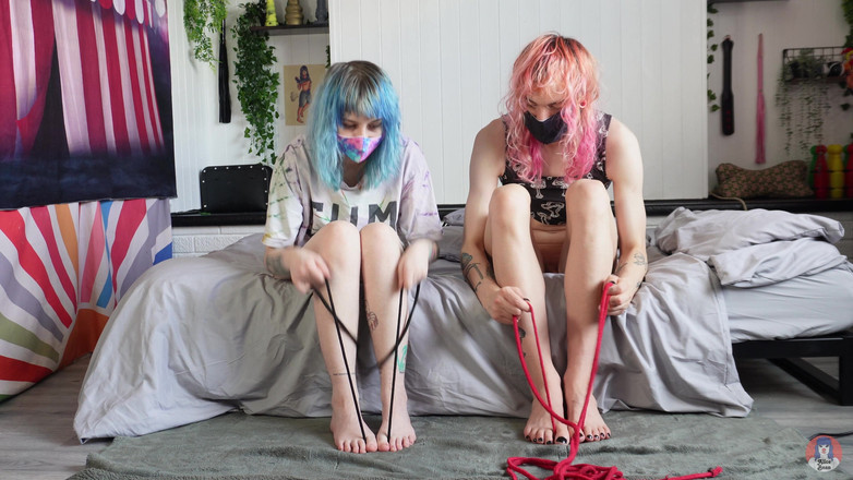 Alice Bean: पैर बांधना