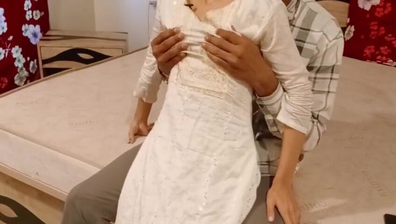 Silver_Worm: 一个男人谁是一个男人与yi mene