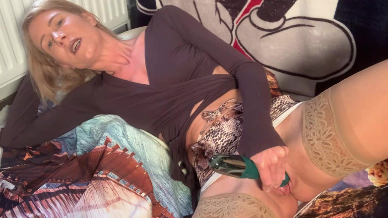 Lolacam: Sonbaharda mastürbasyon orgazmı