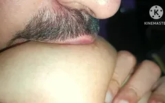 Mamilos chupando e fodendo buceta